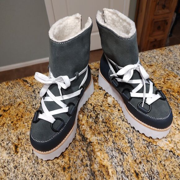 JEFFREY CAMPBELL Platform Suede Winter Snow Boots Gray Lace Up Women's Sz 6.5 - Picture 3 of 13